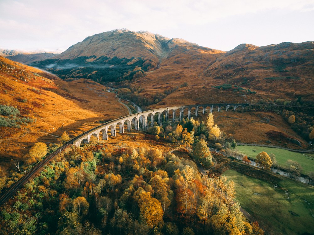 Glenfinnan Scottish Highlands tour scenery