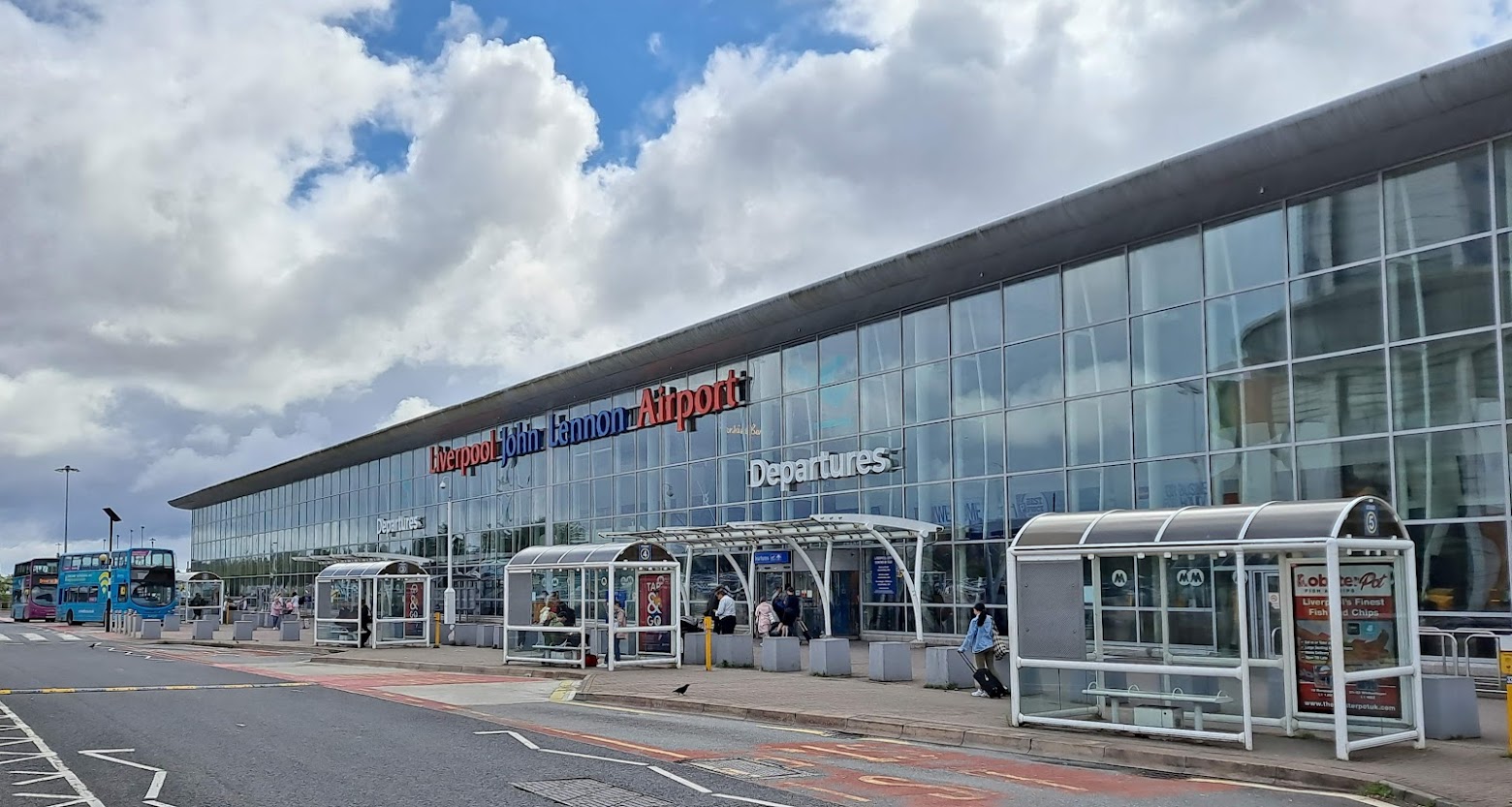 Liverpool John Lennon Airport terminal for Raz Private Hire transfers